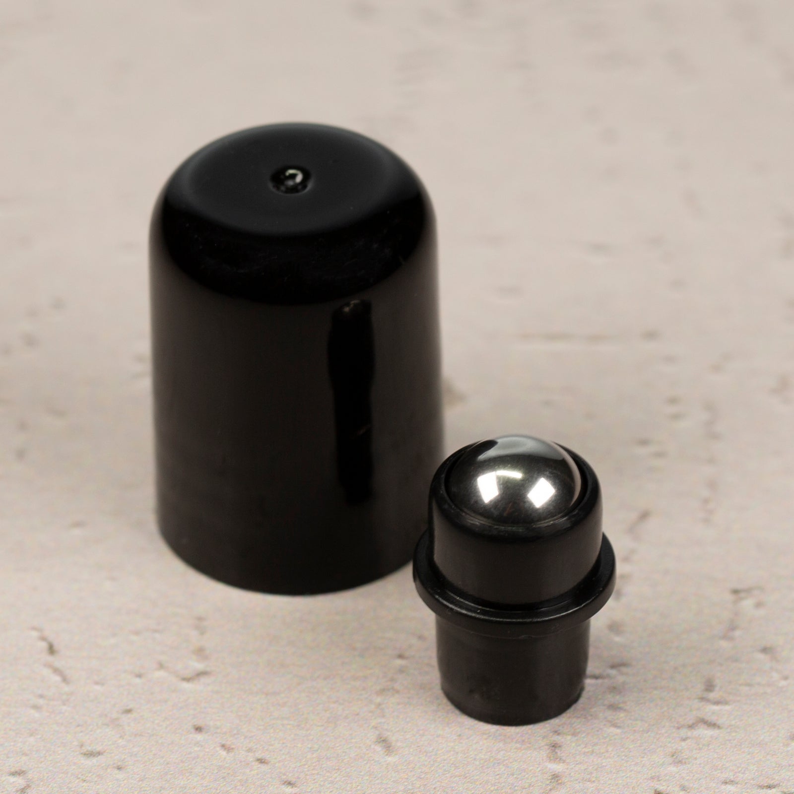18 mm Black Roll On Insert with Black Cap for Essential Oil Bottles